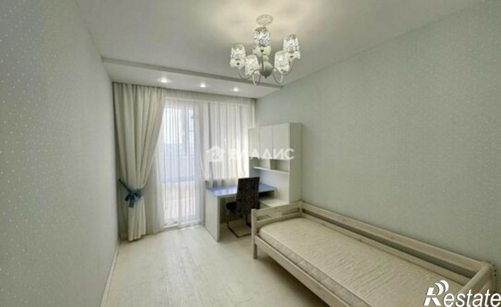 5-комн квартира Донецкая улица, 16А,  д. 16А