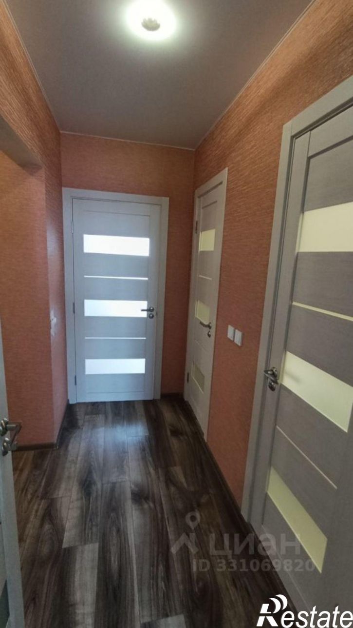 3-комн квартира улица Петра Гончарова, 7,  д. 7
