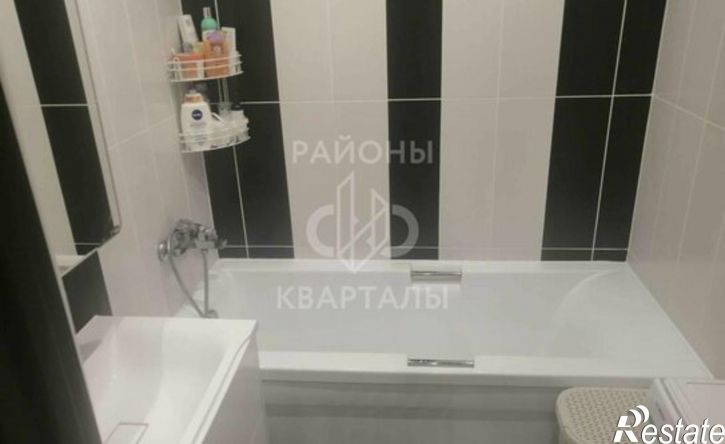 2-комн квартира б-р 30-летия Победы, 70,  д. 70