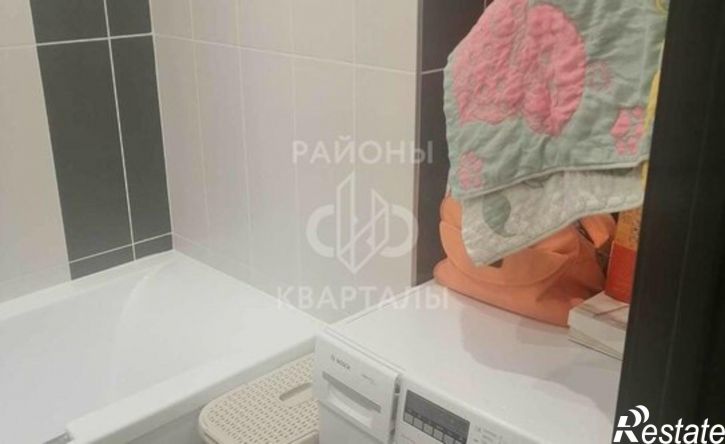 2-комн квартира б-р 30-летия Победы, 70,  д. 70