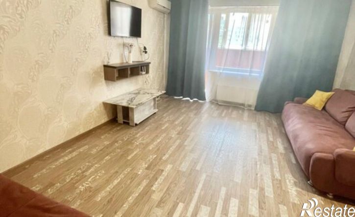 2-комн квартира Колосовая улица, 12,  д. 12