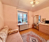 2-комн, 50кв м, этаж 1/5 ул им. Кирова, 128