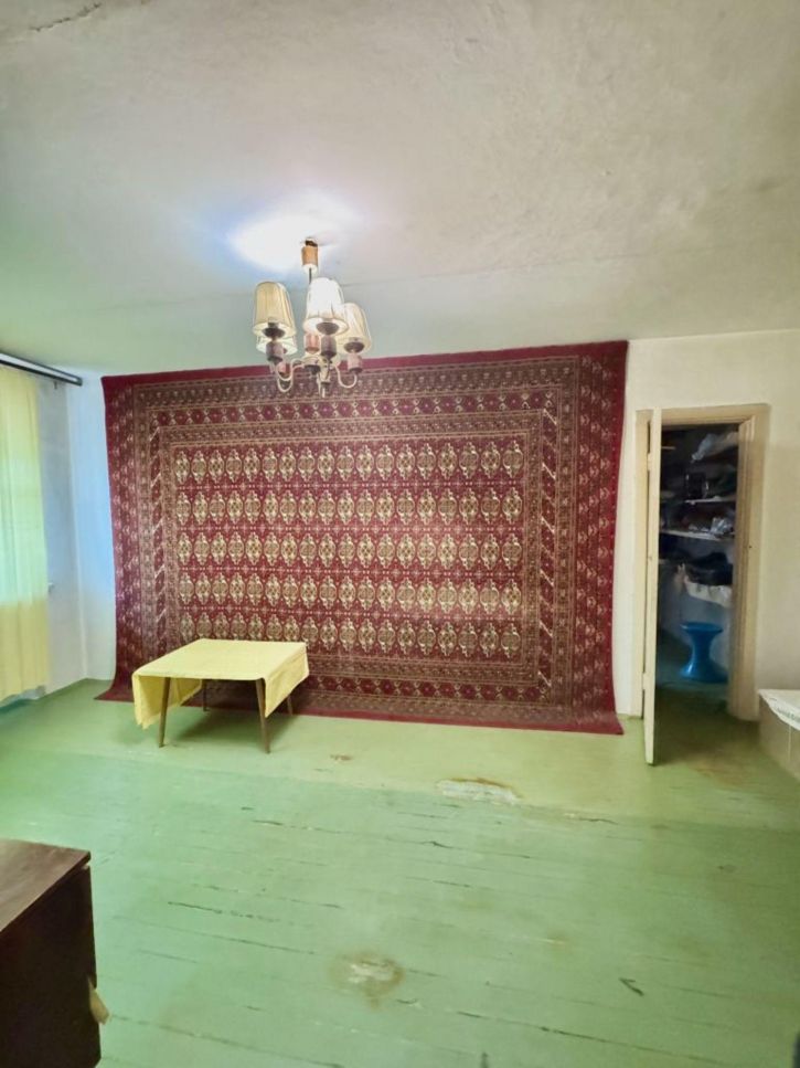 2-комн квартира 64 Армии, 30