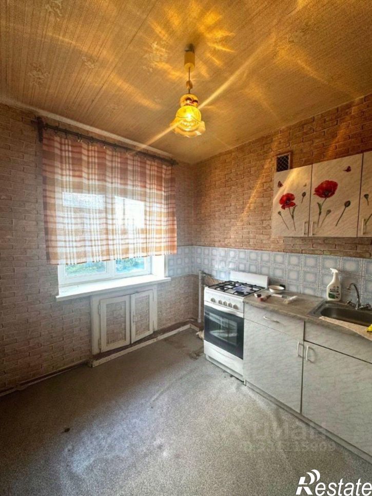 2-комн квартира улица Глазкова, 13,  д. 13