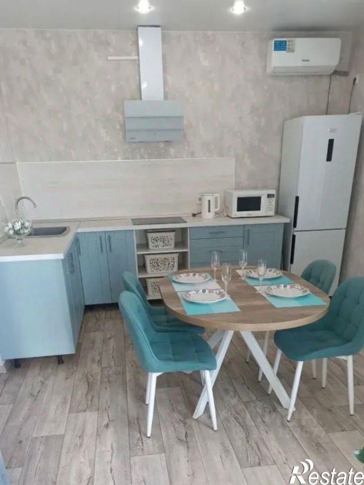 2-комн квартира улица Пархоменко, 2,  д. 2