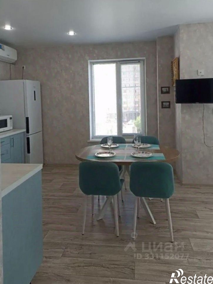 2-комн квартира улица Пархоменко, 2,  д. 2