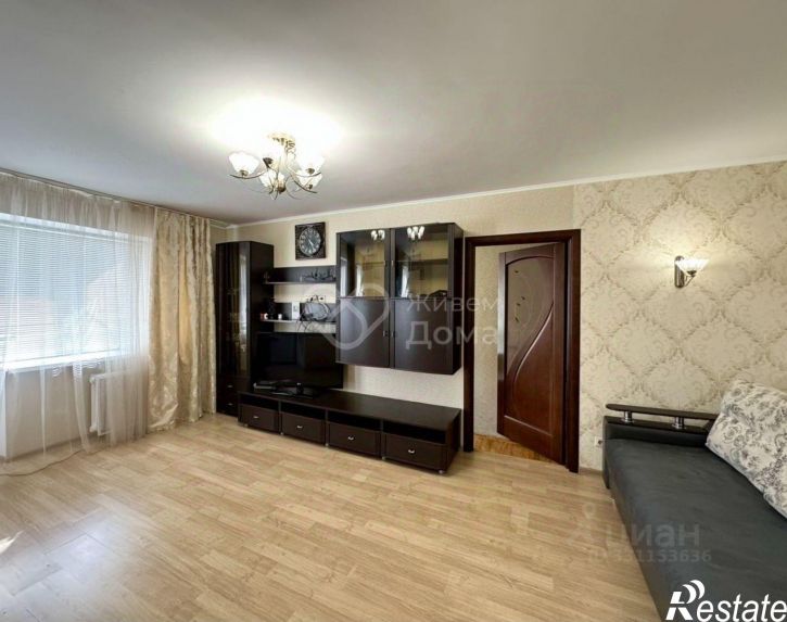2-комн квартира Коммунистическая улица, 18,  д. 18