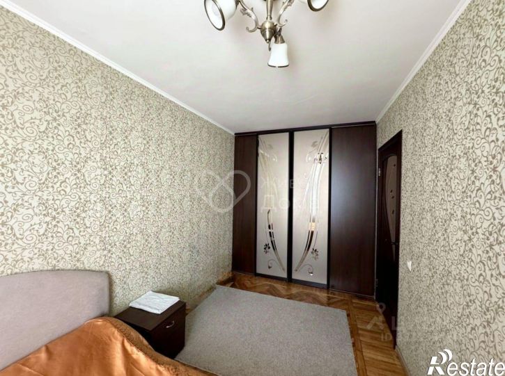 2-комн квартира Коммунистическая улица, 18,  д. 18