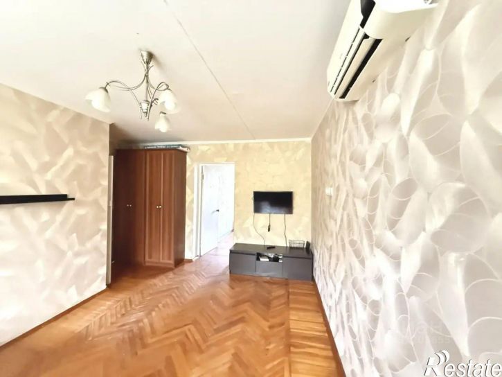 3-комн квартира Двинская улица, 2А,  д. 2А