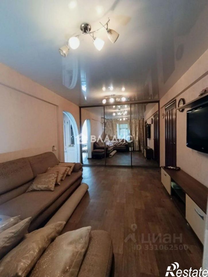 3-комн квартира Елецкая улица, 8,  д. 8