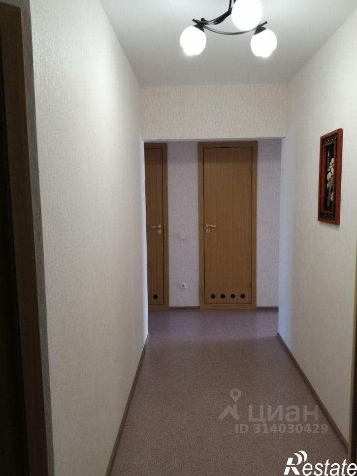 3-комн квартира улица Академика Комарова, 76,  д. 76