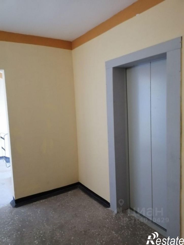 3-комн квартира улица Академика Комарова, 76,  д. 76