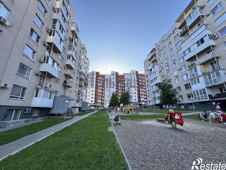 2-комн квартира улица гвардии сержанта Шумского, 9,  д. 9