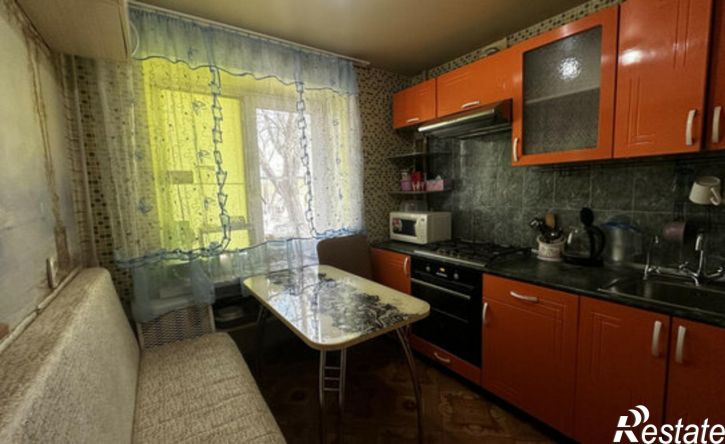 2-комн квартира улица Калинина, 3,  д. 3