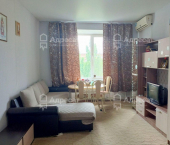 комната 19.4 кв м ул. Хользунова,  д.11