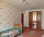 комната 44 кв м пр-кт им. Столетова, 37