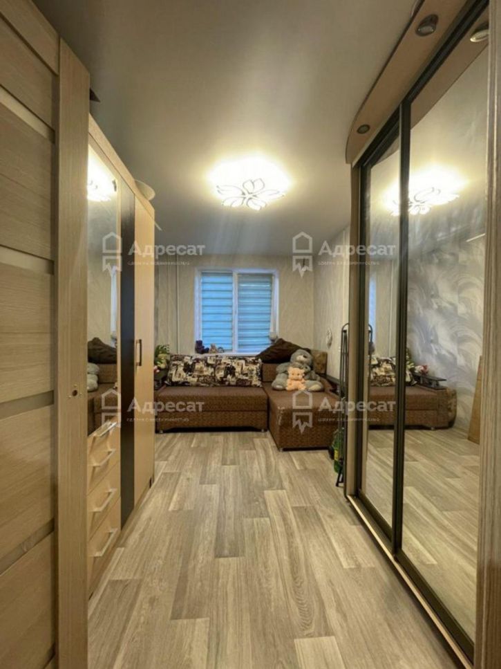 3-комн квартира ул. 64-й Армии,  д.129