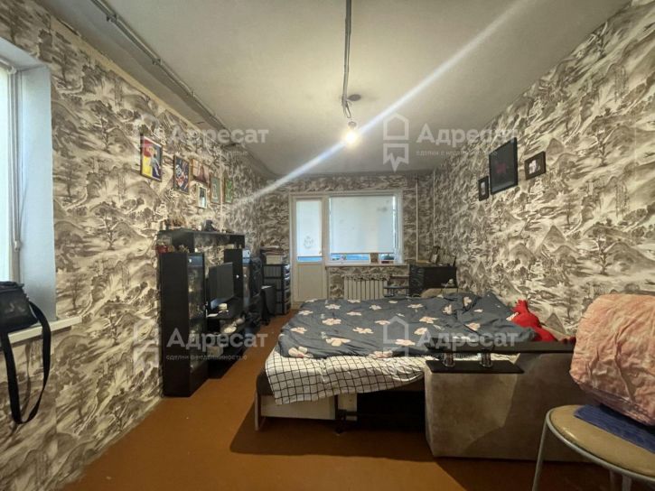 3-комн квартира ул. 64-й Армии,  д.129