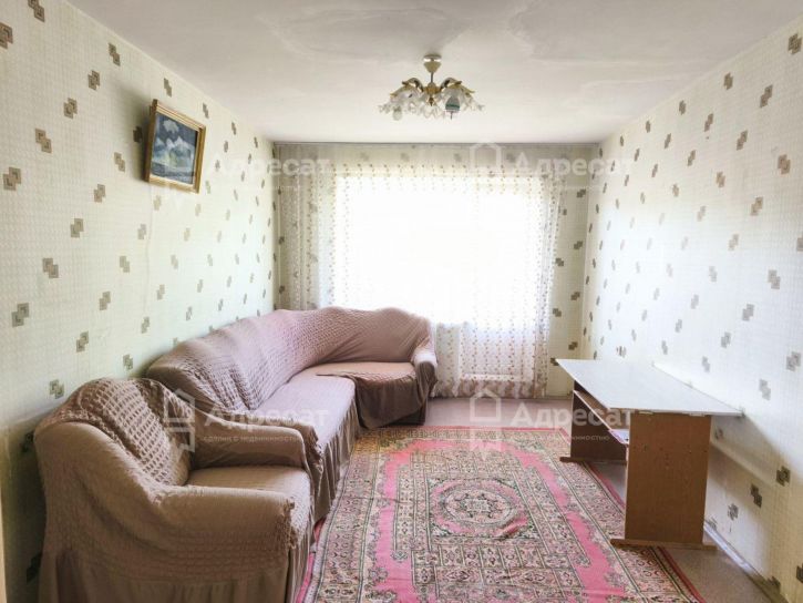 2-комн квартира ул. Комарова,  д.79