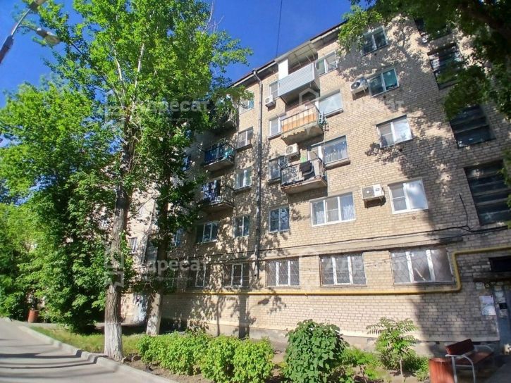 3-комн квартира ул. им. Кирова,  д.102