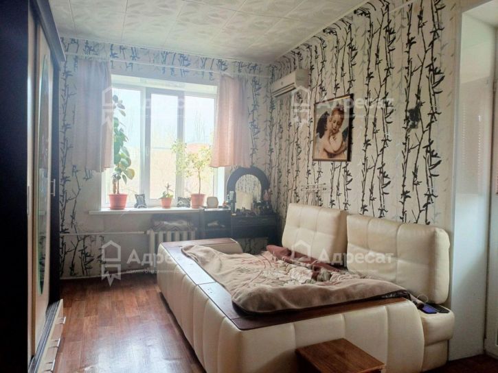 Комната ул. Хользунова,  д.15