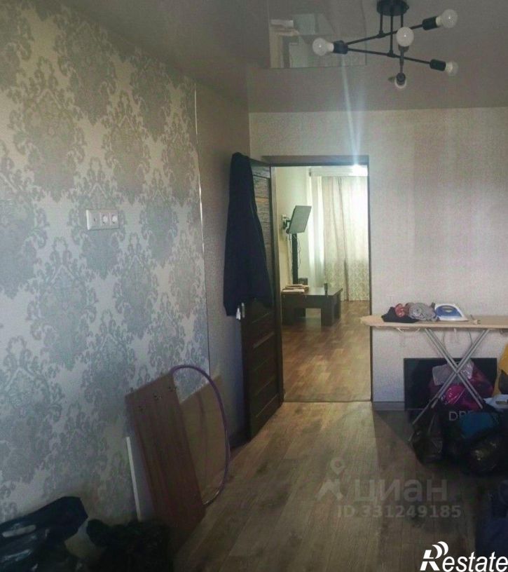 3-комн квартира улица Гороховцев, 2,  д. 2