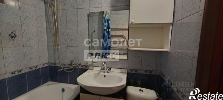 1-комн квартира ул 64-й Армии, 121,  д. 121