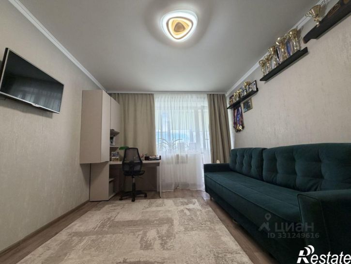 2-комн квартира пр-кт им. Героев Сталинграда, 52,  д. 52
