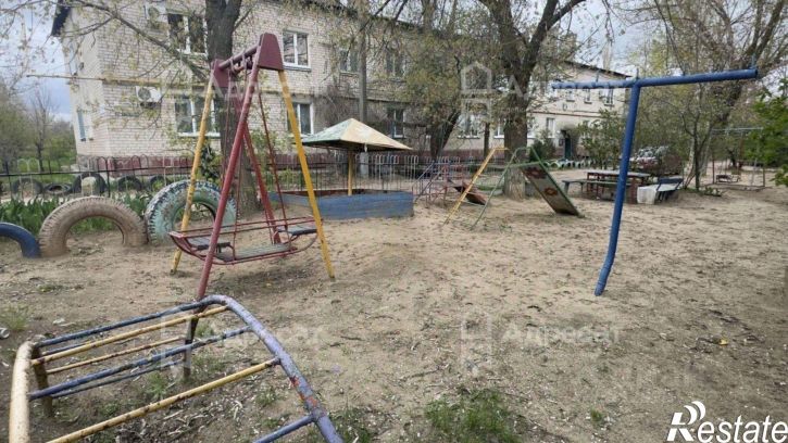 Комната улица Луконина, 5,  д. 5