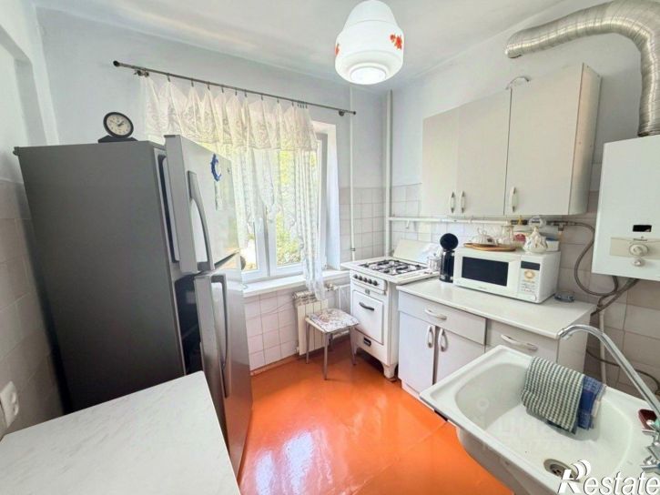 2-комн квартира улица 51-й Гвардейской, 10,  д. 10