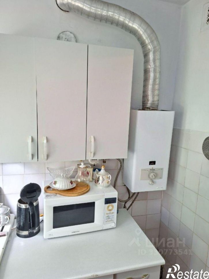 2-комн квартира улица 51-й Гвардейской, 10,  д. 10