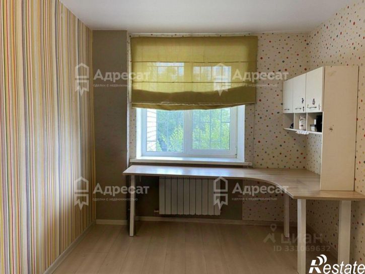 2-комн квартира ул Колпинская, 11,  д. 11