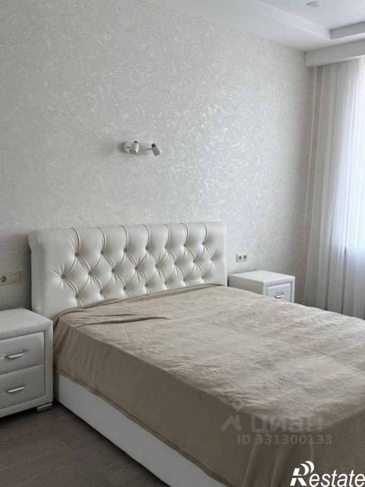5-комн квартира улица Маршала Чуйкова, 2,  д. 2