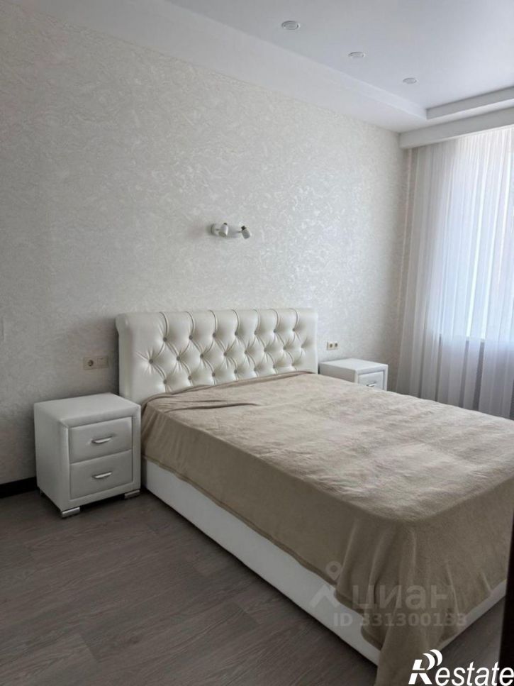 5-комн квартира улица Маршала Чуйкова, 2,  д. 2