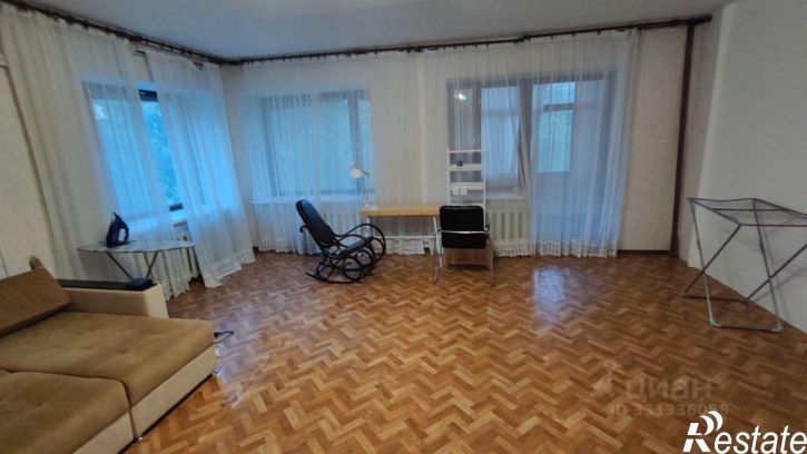 2-комн квартира улица Тулака, 8/1,  д. 8/1