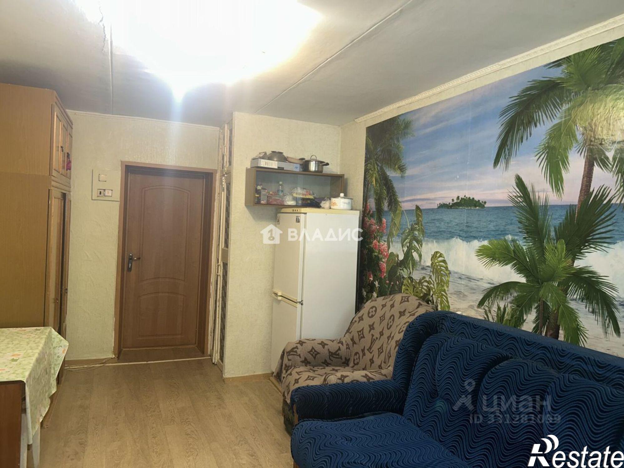 Купить комнату за 950 000 рублей на ул Петропавловская, 87а
