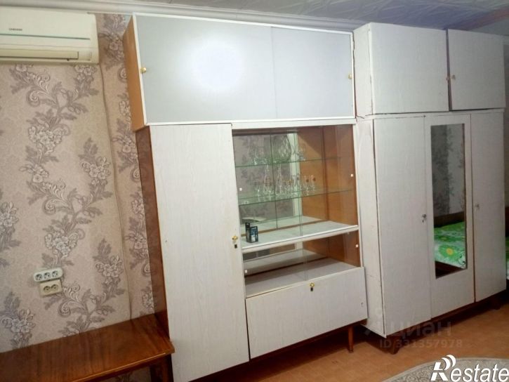 1-комн квартира улица Николая Отрады, 8,  д. 8