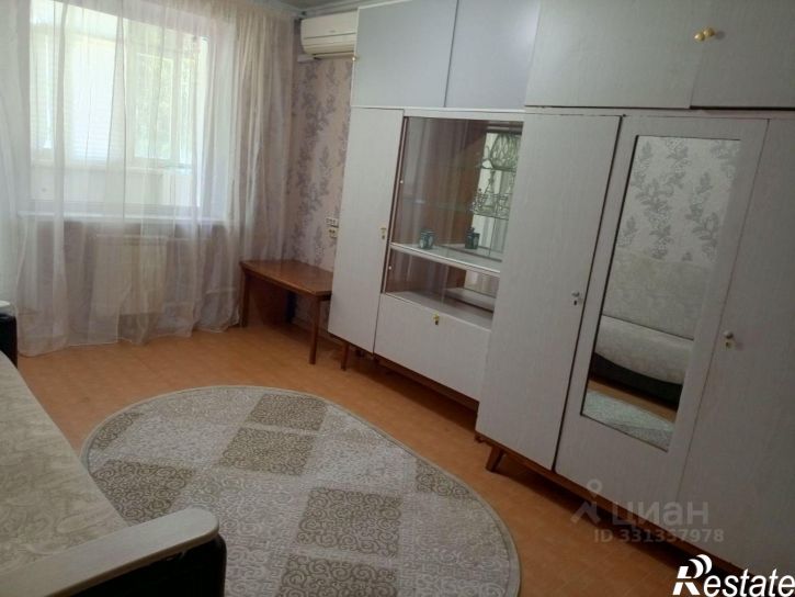 1-комн квартира улица Николая Отрады, 8,  д. 8
