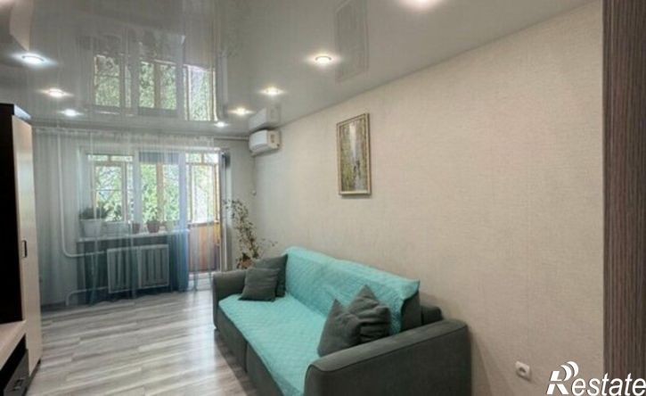 2-комн квартира улица 35-й Гвардейской дивизии, 15,  д. 15
