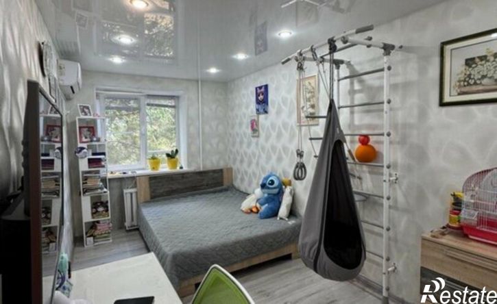 2-комн квартира улица 35-й Гвардейской дивизии, 15,  д. 15