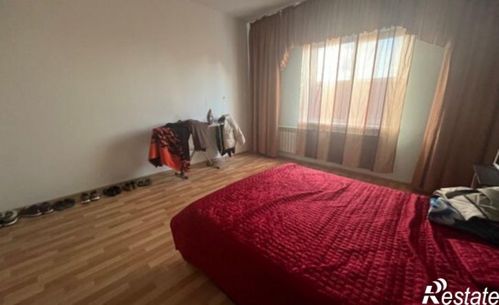 2-комн квартира улица Янки Купалы, 58,  д. 58