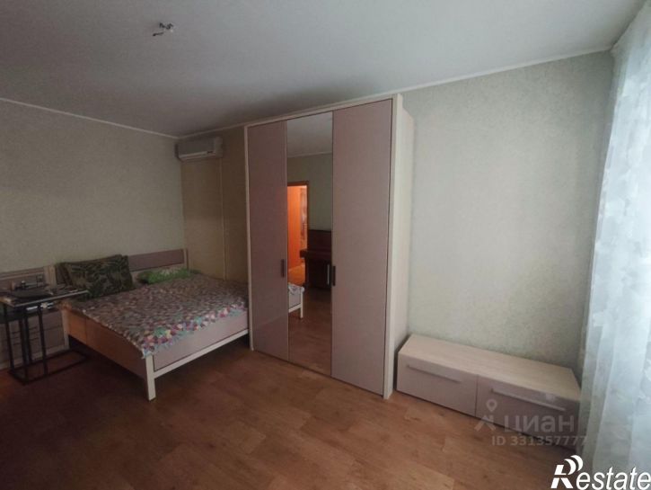 3-комн квартира улица Пархоменко, 57,  д. 57