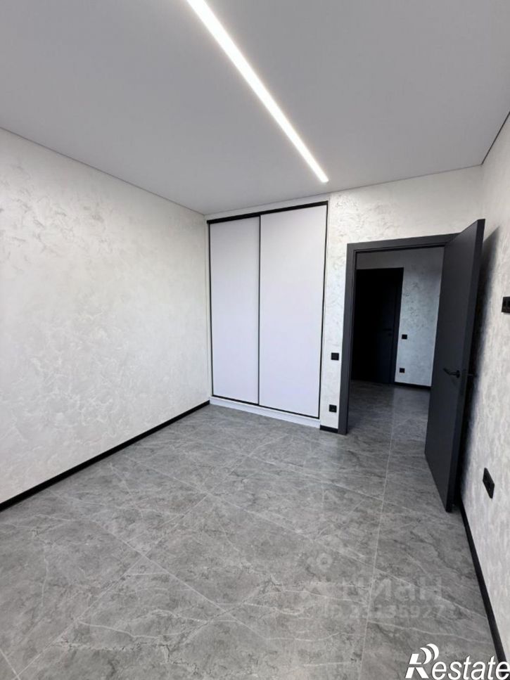 2-комн квартира улица Тракторостроителей, 21/2,  д. 21/2