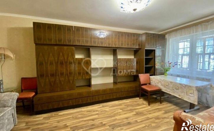 2-комн квартира ул им. Хользунова, 42,  д. 42