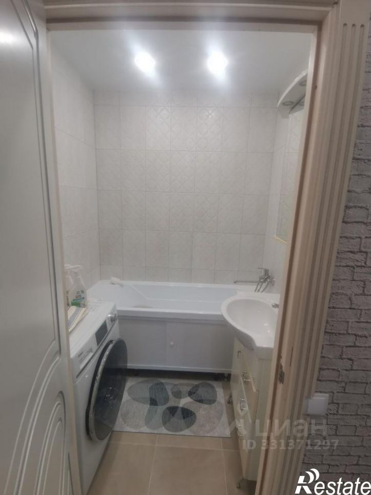 2-комн квартира Республиканская улица, 21,  д. 21