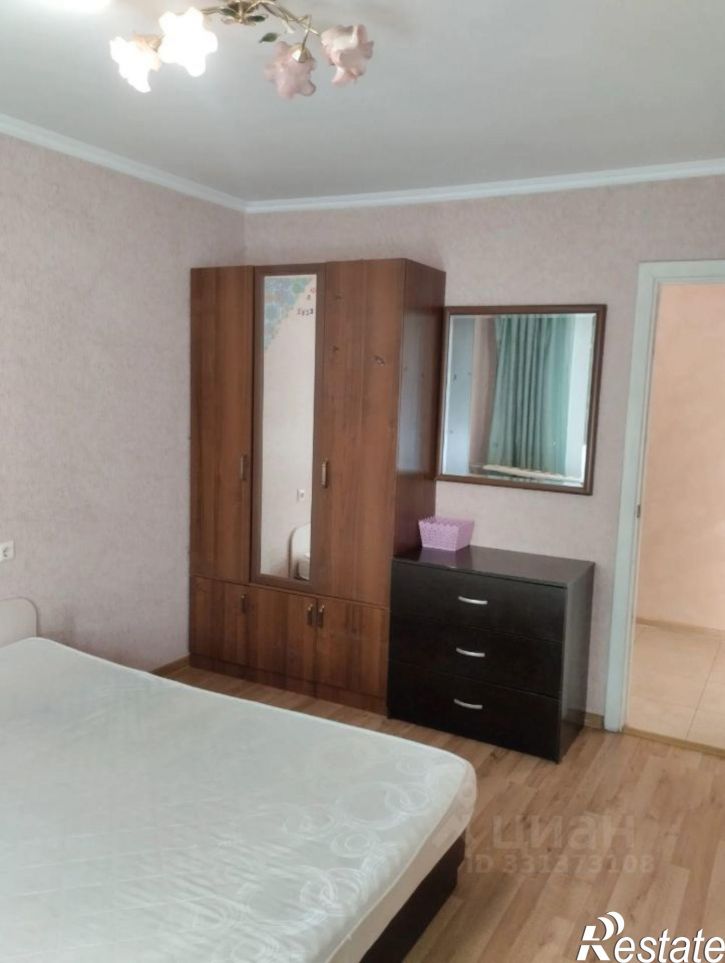 2-комн квартира улица им. Репина, 15,  д. 15
