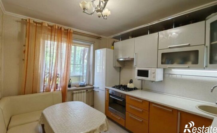 4-комн квартира ул Новороссийская, 67а,  д. 67а