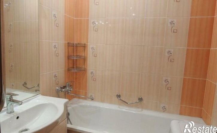 4-комн квартира ул Новороссийская, 67а,  д. 67а