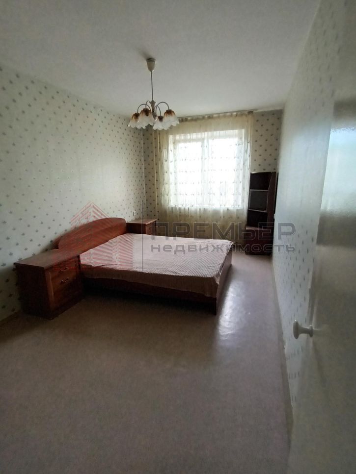 2-комн квартира им академика Комарова улица,79