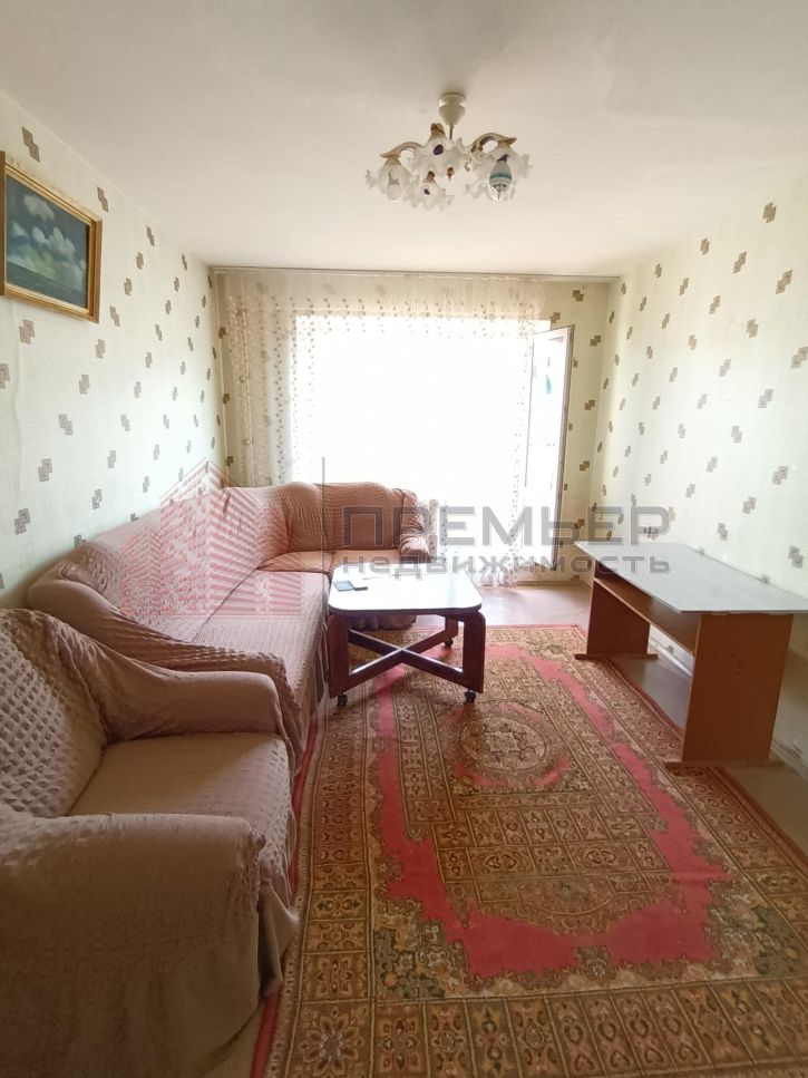2-комн квартира им академика Комарова улица,79